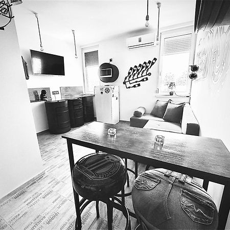 Appartamento St Peter House Miskolc Esterno foto